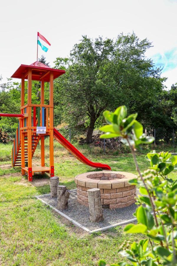 Fuszeres Porta Villa Mihalyfa Dış mekan fotoğraf