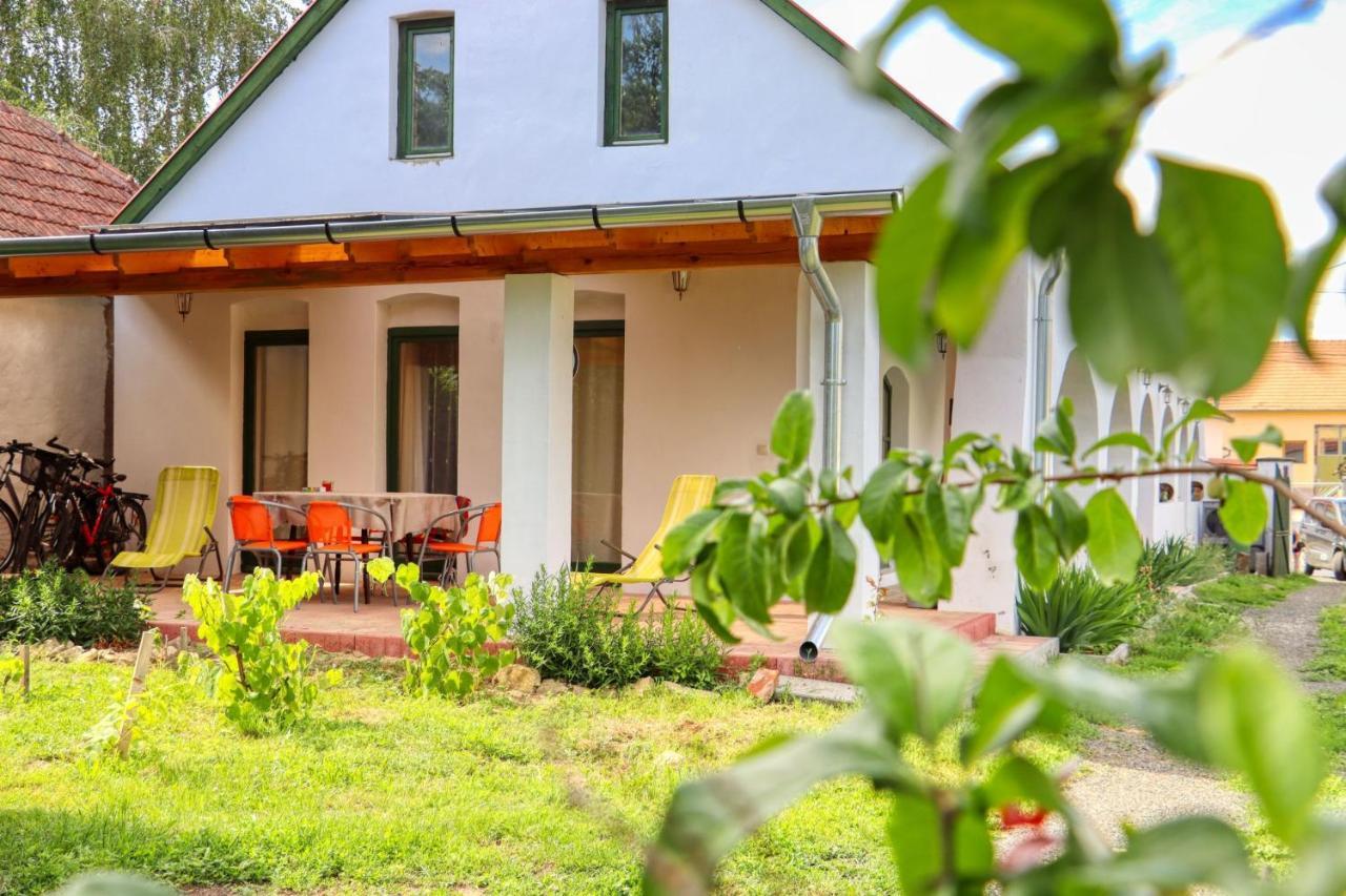 Fuszeres Porta Villa Mihalyfa Dış mekan fotoğraf